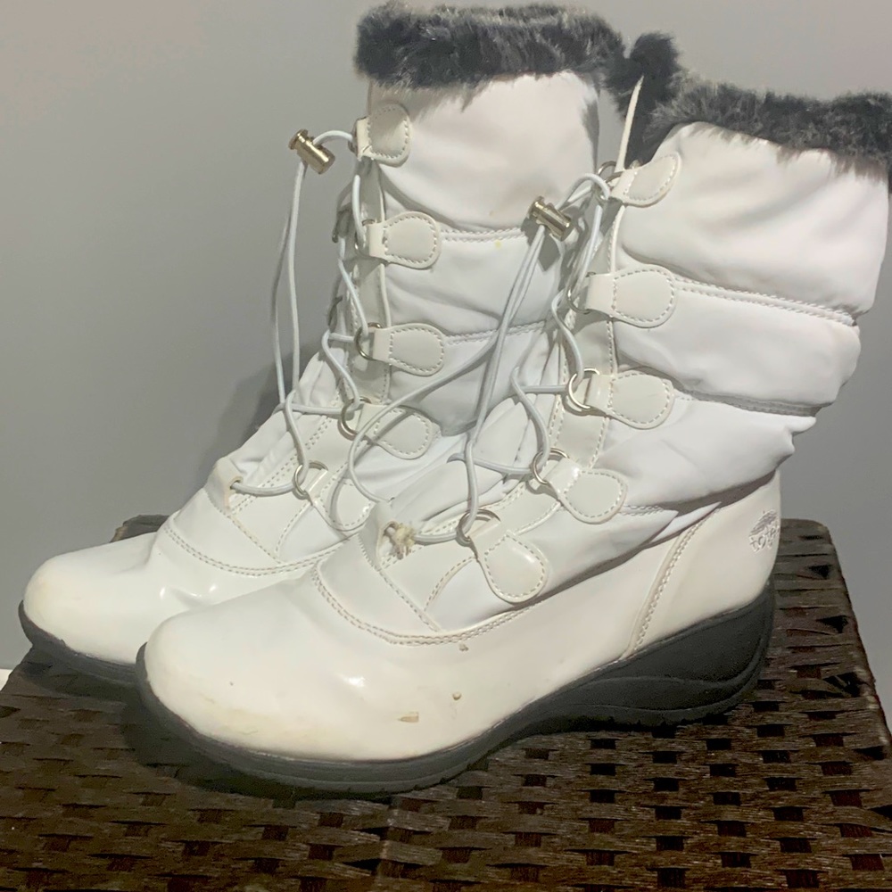 Totes Snow Boots